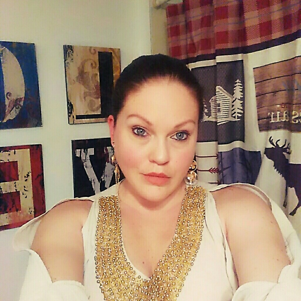 Meet your Posher, Stacey